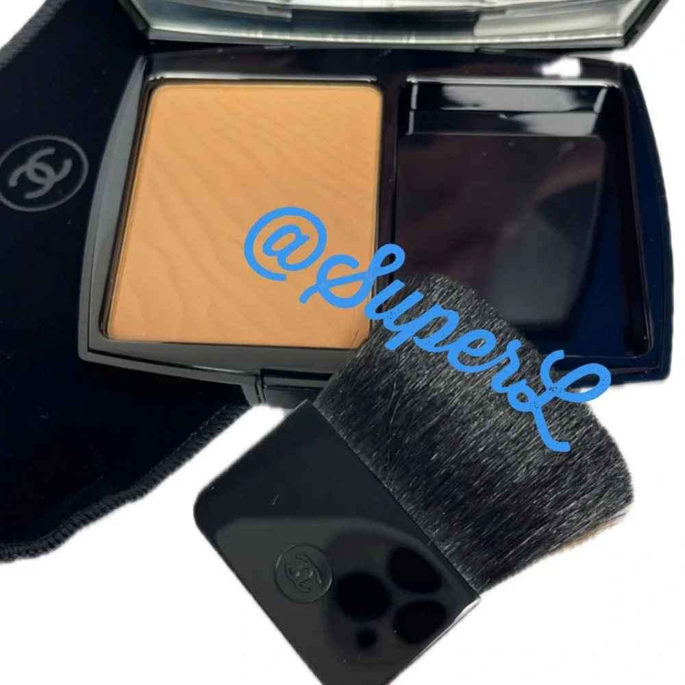 RARE NEW Chanel Soleil Tan Hydrating Bronzing Powder Bronzer discontinued